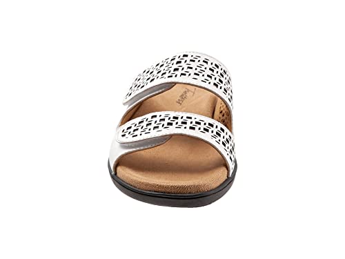 Image of Trotters Women's Flat Sandals