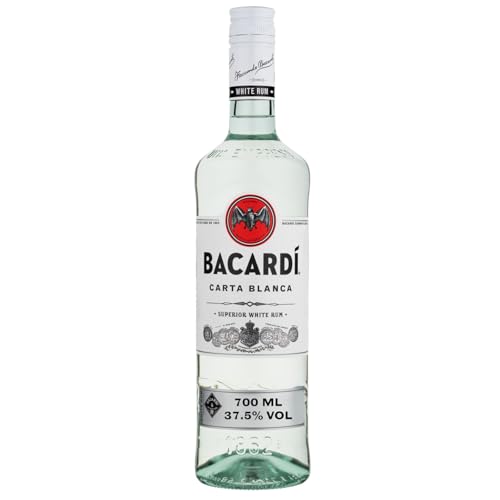 BACARDÍ Carta Blanca White Rum - Vol. 37,5%, 70 cl / 700 ml - L'Iconico Rum Bianco dei Caraibi, Perfetto da Miscelare e Ideale per i Cocktail