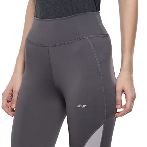Image of Nivia Women Women Capri