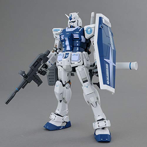 Image of Bandai 1 /100 MG RX-78-2 Gundam Ver.3.0 (Gundam Base Color)