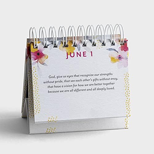DaySpring - Holley Gerth - What's True About You: Life-Changing Reminders of Who God Says You Ae - an Inspirational DaySpring DayBrightener - Perpetual Calendar (J0522)