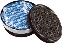 Image of Oreo Original Chocolate Sandwich Biscuit with Vanilla Filling Tin, (9 X 44g), 396g