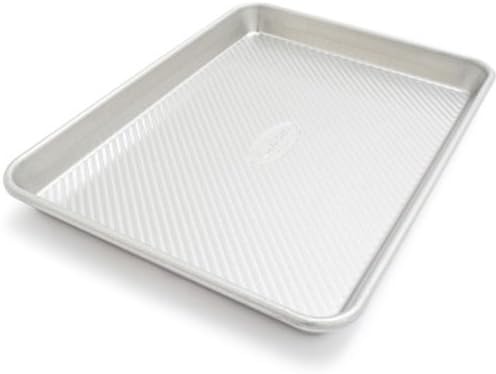 Sur La Table Platinum Pro Quarter Sheet Pan – Commercial-Quality Aluminized Steel Bakeware, 12.5" x 9" Nonstick Corrugated Surface, Even Heat Distribution, Rust & Warp Resistant