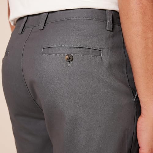 Image of Amazon Essentials Men's Classic-Fit 7 inch Chino Shorts