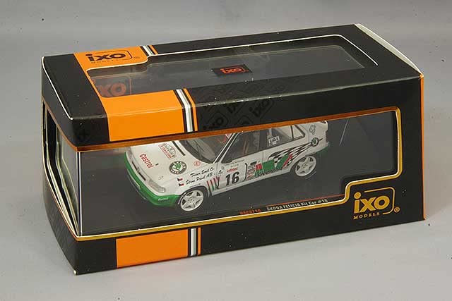 Achetez RAC371A - Ixo 1:43 IXO Skoda Felicia Kit Car #16 Rally Tour De Corse 1995 E.Triner P.Stanc White Green RAC371A ( - Voitures de rallye miniatures