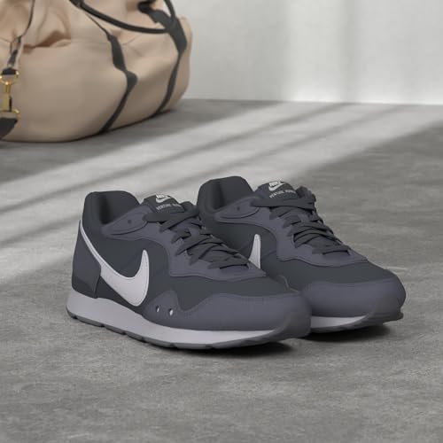 Image of Nike Mens Venture RunnerRunning Shoe