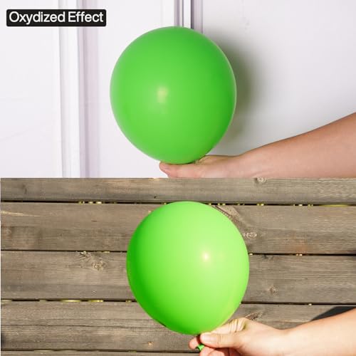 Image of PartyWoo Clover Green Balloons, 100 pcs 10 Inch Malachite Balloons for Garland Arch, Party, Birthday, Baby Shower Decorations, Green-Y24