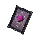 Ce cadre photo unique en pierre de cristal dispose de pierres de cristal naturelles et d'un aimant puissant intégré, ce qui en fait un aimant de réfrigérateur parfait pour afficher en toute sécurité des photos sur des surfaces métalliques comme les réfrigérateurs