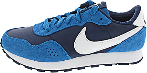 Baskets Nike MD Valiant Btv pour garçon idéales pour la gymnastique