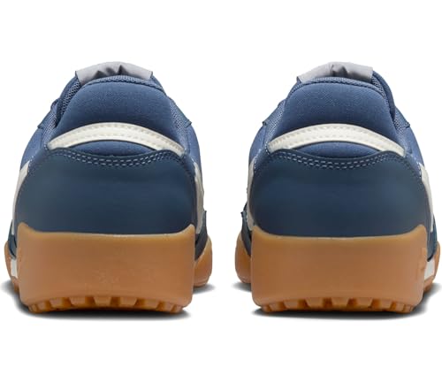 Nike Women's Terra Manta Sneaker3