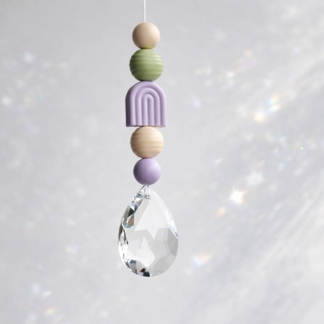 10x DIY Bastelset Sonnenfänger Lichtfänger Gänseblümchen Grün Lila | kreative Aktivität für Gruppen, mit 38mm Kristall-Anhänger, Silikonperlen-Mix, ca. 40m Faden