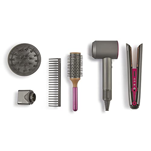 SET DYSON: Il set comprende l’asciugacapelli Supersonic e la piastra Corrale, per un’esperienza di gioco realistica che riproduce fedelmente i famosi strumenti di styling Dyson.