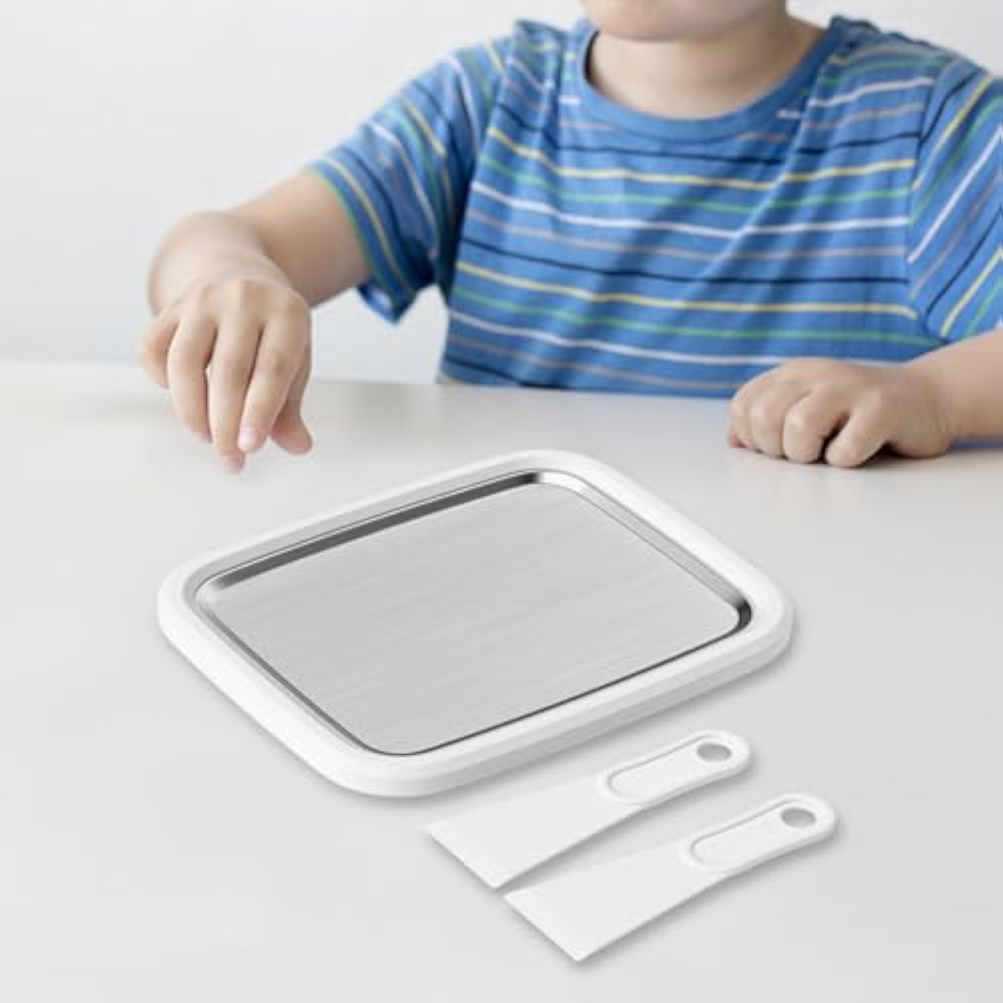 Mini Ice Cream Plate Maker for Frozen Yogurt, White