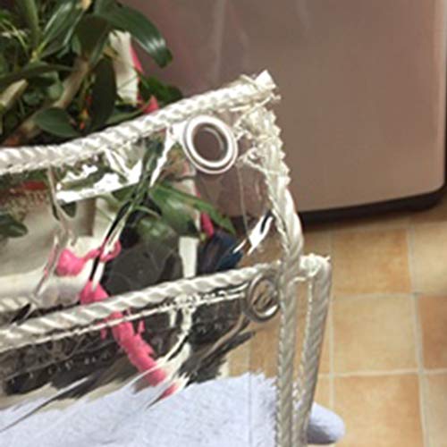 Lonas de plástico para evitar lluvia y viento en balcones de casa 4