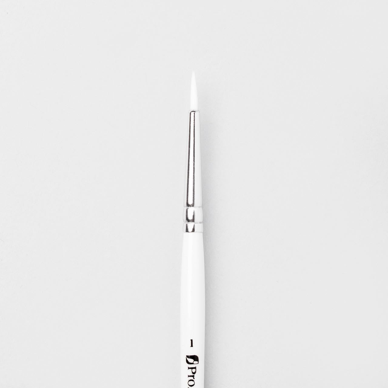 Pro Arte Series 31 Polar Round Tip Brush No 1 - Made In England