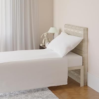 Amazon Basics 3 Piece Bed Sheets Set, 100% Cotton Jersey, Includes Super Soft, Flat and Fitted Sheets, Pillowcase, Toddler, White, Solid