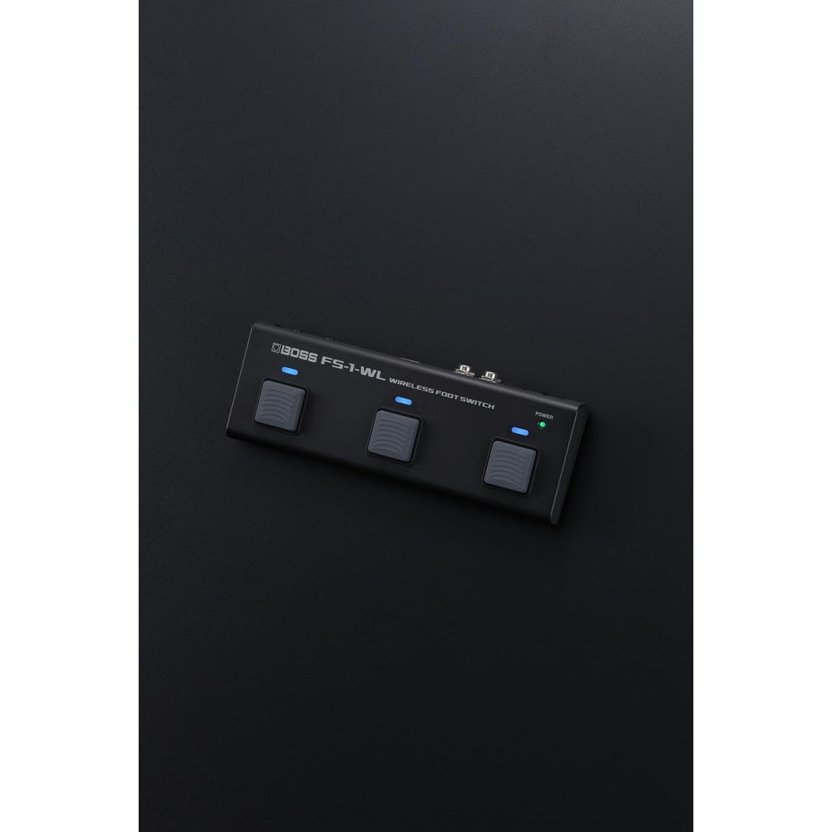 BOSS FS-1-WL Compact Wireless Footswitch | Control Digital Music Score Apps, YouTube Videos, DAWs, Instruments and More via Bluetooth | MIDI | Connect External Footswitches and an Expression Pedal