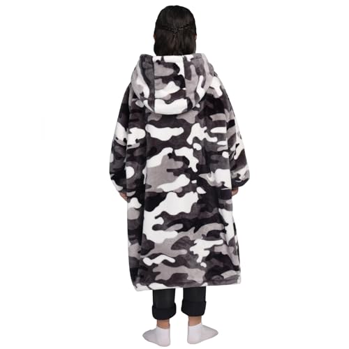 Image of Waitu Wearable Blanket for Kids, Wearable Blanket Hoodie Gifts for Teens Girls and Boys, Warm Blanket Sweatshirt for Teenage, Hoodie Blanket with Sleeves - Camo