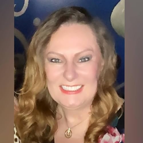 Esterliz Mayer Nunes fala sobre os desafios e sucessos na dire&ccedil;&atilde;o do AcheiUSA Media Group