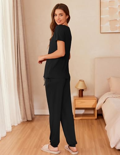 Image of Ekouaer Womens Pajama Sets Short Sleeve Lounge Sets for Women Printed Jogger Pajama Set 2 Piece Pj Sets With Pockets S-XXL