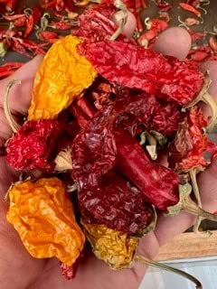 Naturally Grown & Dried Roulette Peppers-1 Ounce