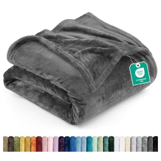 Utopia Bedding Fleece Blanket California King Size Grey 300GSM Luxury Fuzzy Soft Anti-Static Microfiber Bed Blanket (102x96 Inches)