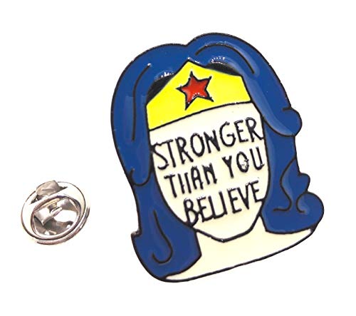 Gemelolandia | Pin de lapela Wonder Woman 35 x 30 mm | Pins originais e baratos para oferecer | para camisolas, roupas ou mochila | detalhes divertidos