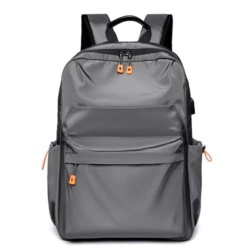 Mochila deportiva con USB para mantener tus dispositivos cargados gracias a su tela Oxford gris