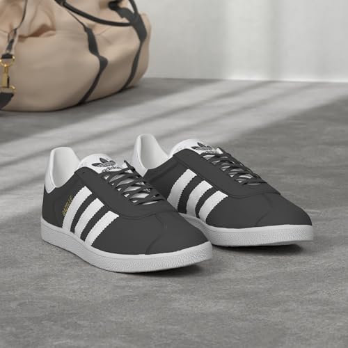 Image of adidas Originals Men's Gazelle Leather Sneakers