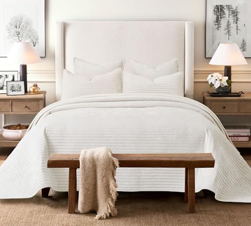 COCOPLOCEUS Califonia King Velvet Quilt Set Striped Bedspread 106x118 by COCOPLOCEUS - Used condition - Image 9