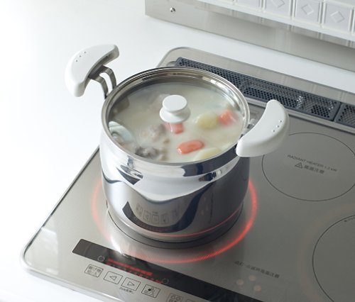 Amazon｜サーモス 真空保温調理器 シャトルシェフ 4.5L パンプキン KBA 