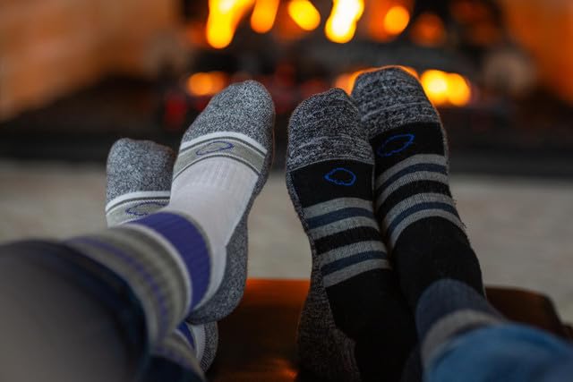 Dr. Comfort Emerson Crew Therapeutic Style Diabetic Socks-Unisex3