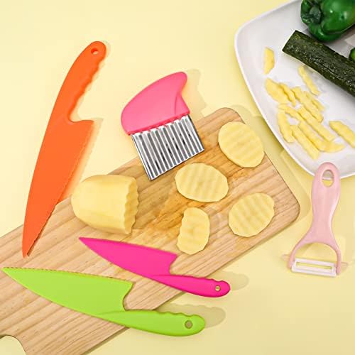 AKlamater 6PCS Kitchen Safety Knives for Kids, 4PCS Children's Cooking Knives in 4 Sizes, Plastic Cutting Board & Paring Knife for Vegetables Fruits Salad Cheese( Pink)