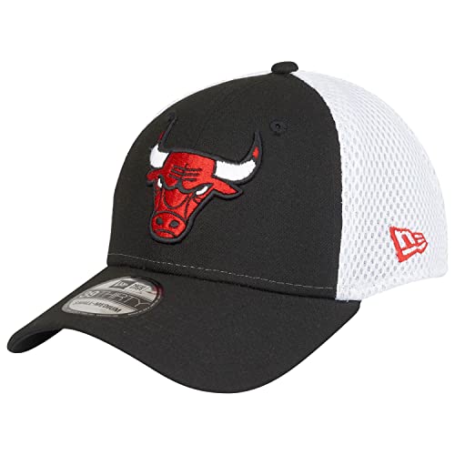 New Era 39Thirty Stretch Mesh Cap - Chicago Bulls Black - L/XL