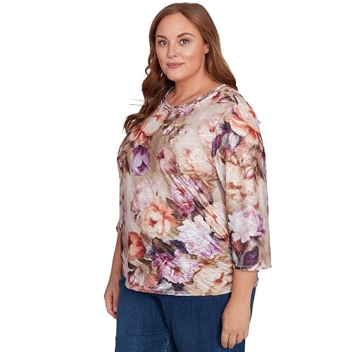 Textured Floral Ruched Sides Top3