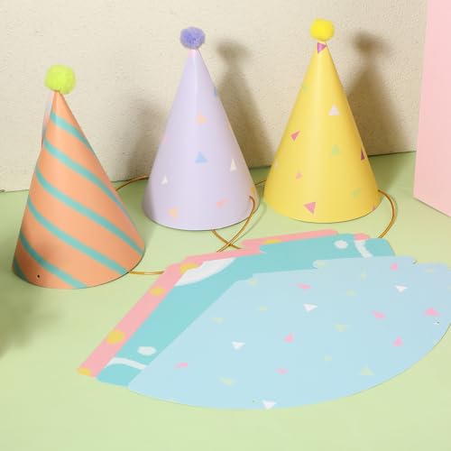 6 Stück Partyhüte für Kuscheltiere Geburtstagshüte für Hunde und Katzen Kleine Party hüte Kuscheltiere Geburtstagsfeiern Verstellbarer Partyhut mit Pompons für Kätzchen Animals