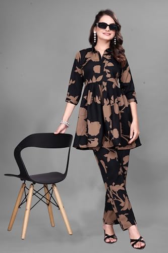 Image of Women Crepe 3 /4 Sleeves V Neck Cord Set Featuring Floral Pattern Design 2 Piece Ethnic Wear Set