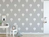 New Walls Papel pintado no tejido para habitación infantil, color gris crema con globos de aire caliente, 10,05 x 0,53 m