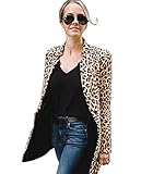 Es zeichnet sich durch vorne Offnung, mit einer idealen Länge bringt dich dieser Outwear auch als Übergangsjacke durch den Jahreszeitenwechsel