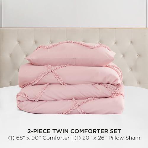 Image of Juicy Couture Diamond Queen Comforter Set - Ruffle 3-Piece Machine Washable Reversible Bedding Comforter Set, Light Pink