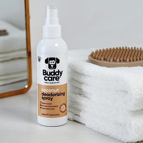 Buddycare Desodorierungsspray für Hunde – Kokosnuss – Süßes und pflegendes Desodorierungsspray für Hunde – Mit Aloe Vera und Pro Vitamin B5 (200 ml, 1 Stück)
