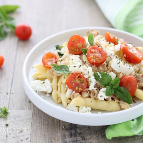 PASTA FETA E TONNO CON POMODORINI