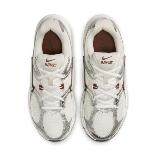 Image of Nike Women's V5 RNR Shoes