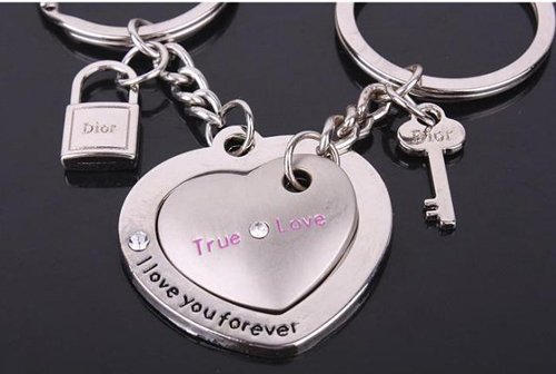 Hot Lover couple Key Ring Chain True Love Necklace Bag Wallet Pretty Gift