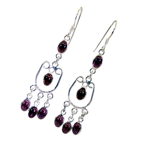 Boucles d'oreilles grenat pour illuminer vos tenues de bureau et vos soirées chics