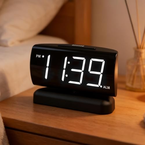 Reloj digital LED giratorio que elimina la fatiga visual en dormitorios 4