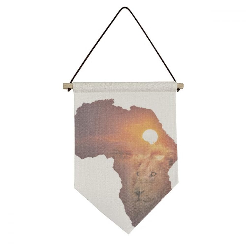 Carte de l'Afrique sur toile suspendue pour habiller un mur vide facilement