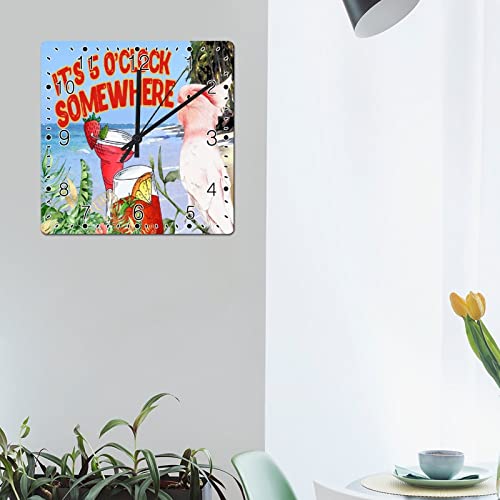 Horloge murale rustique perroquet pour une déco de cuisine vintage