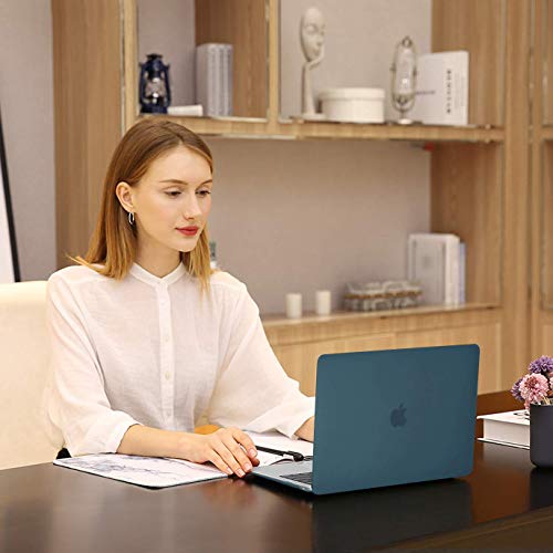 Image of MOSISO Compatible with MacBook Pro 13 inch Case M2 2025, 2024, 2023, 2022-2016 A2338 M1 A2251 A2289 A2159 A1989 A1708 A1706, Plastic Hard Shell&Keyboard Cover&Screen Film&Storage Bag, Deep Teal