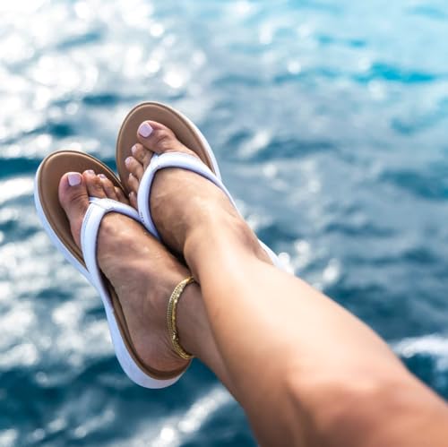 Image of REEF Cushion Cloud Womens Sandal